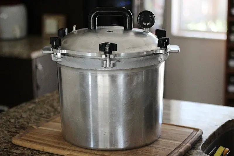 NEW ALL AMERICAN 921 USA MADE 21.5 QUART PRESSURE COOKER CANNER SALE
