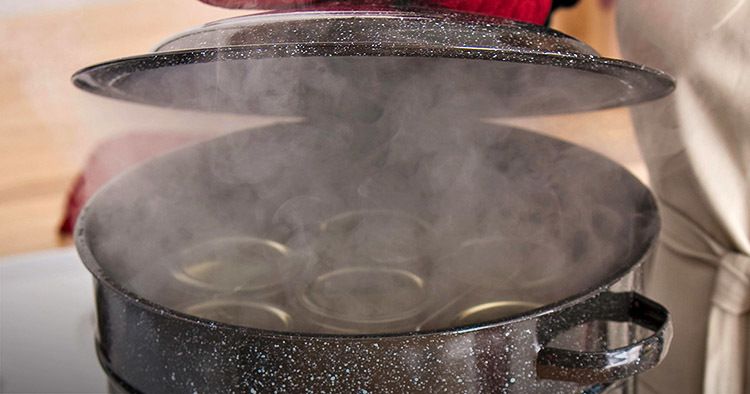 Sterilizing Jars in a Water Bath