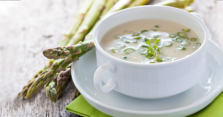 Fresh asparagus soup bow