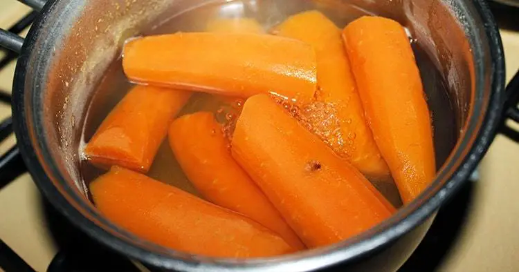 boiled carrots
